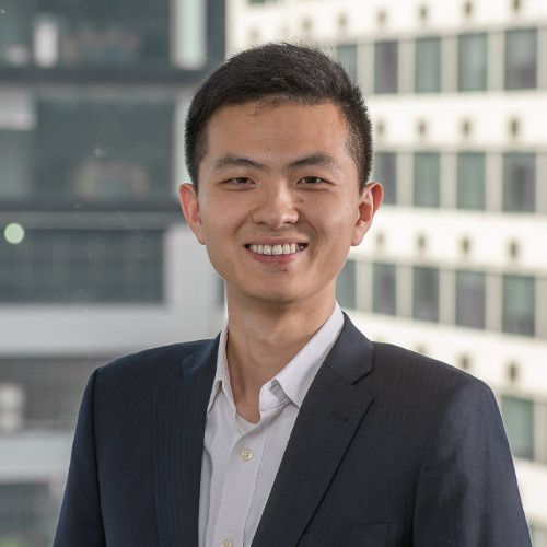 9 Expert Opinions: AI in Everyday Life in 2025