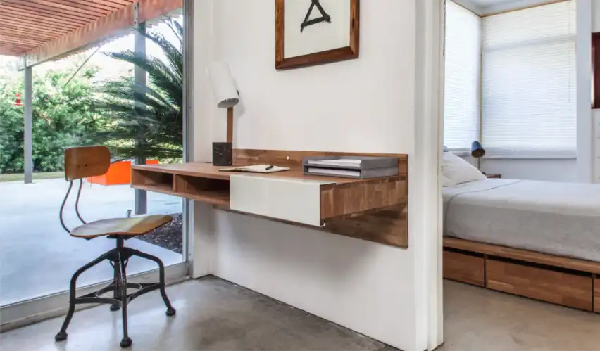 How To Choose The Best Desk For Working From Home